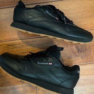 Reebok leather classic sneakers